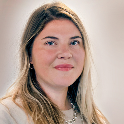 Madelen Enger Bodell property=