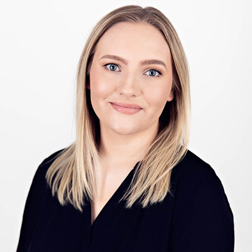 Kjersti Høen property=