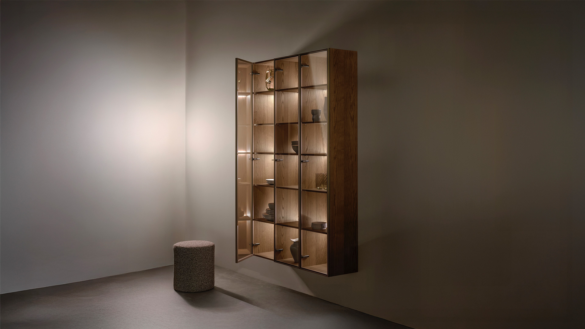 Vitrineskap fra Svane Kjøkkenet